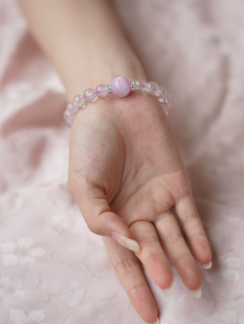 Rose Cloud Bracelet view 7 (DSC08937.JPG)