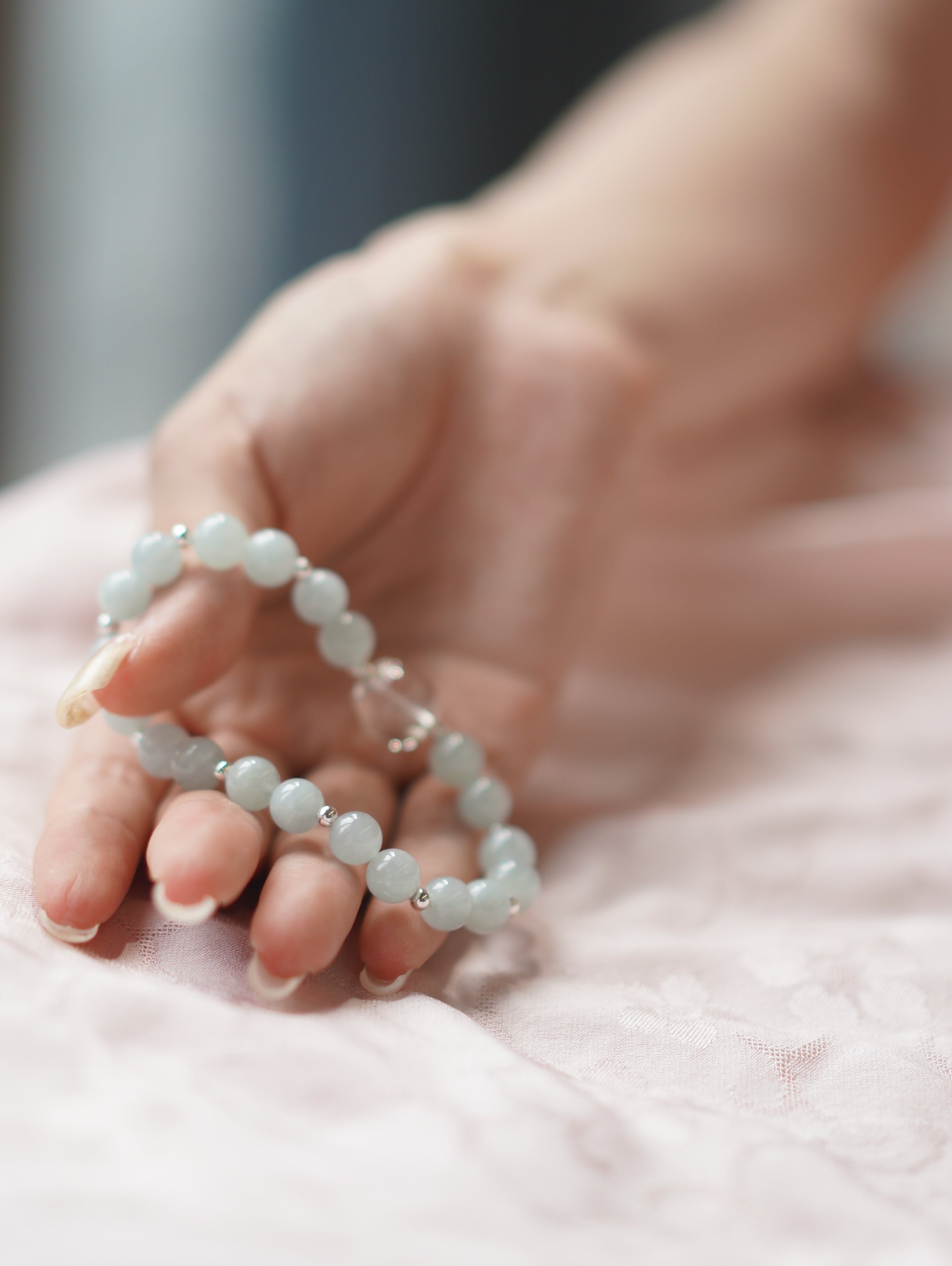 Seafoam Light Bracelet view 1 (DSC08945.JPG)