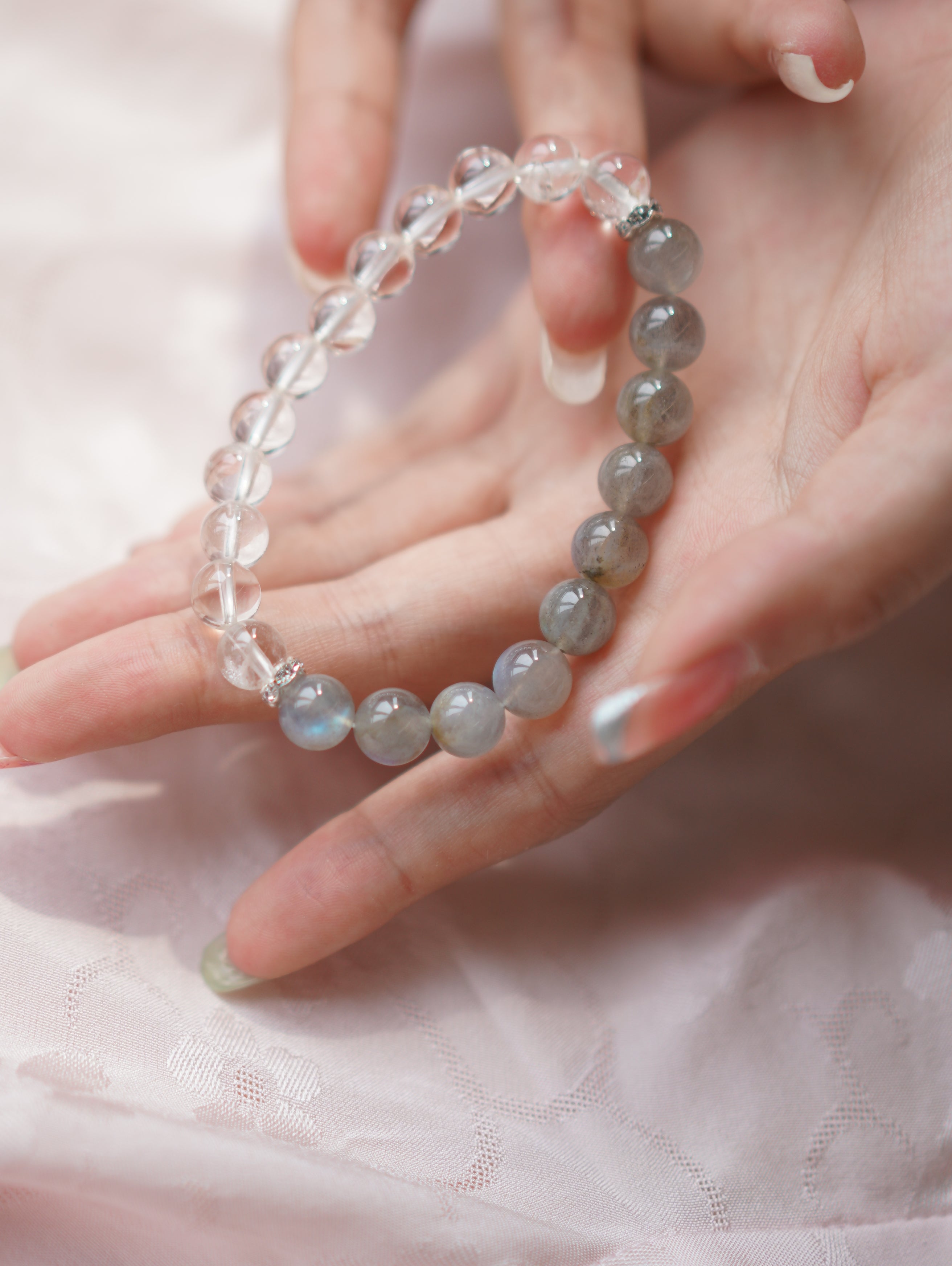 Verdant Mist Bracelet view 7 (DSC08998.JPG)