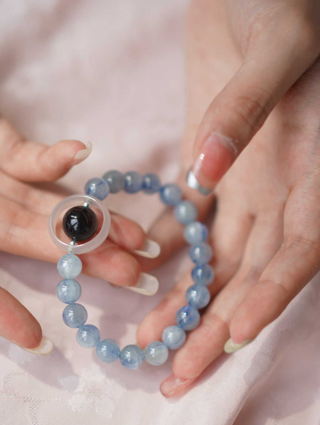 Horizon Blue Bracelet view 3 (DSC09105.JPG)