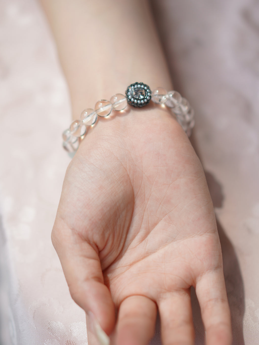 Aqua Seal Bracelet view 3 (DSC09164.JPG)