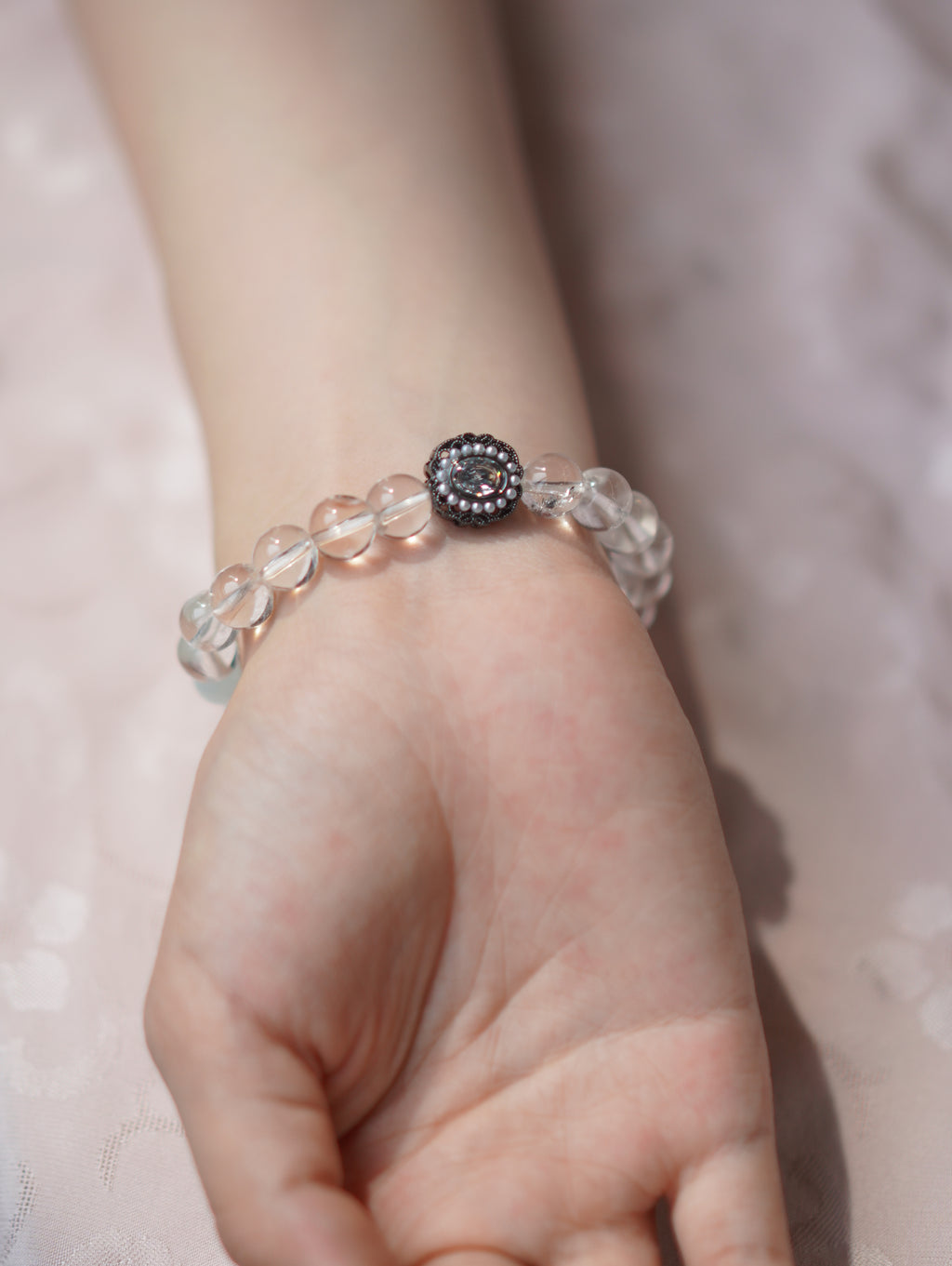 Aqua Seal Bracelet view 1 (DSC09165.JPG)
