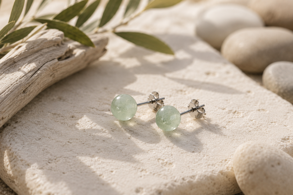 Verdant Glow Stud Earrings